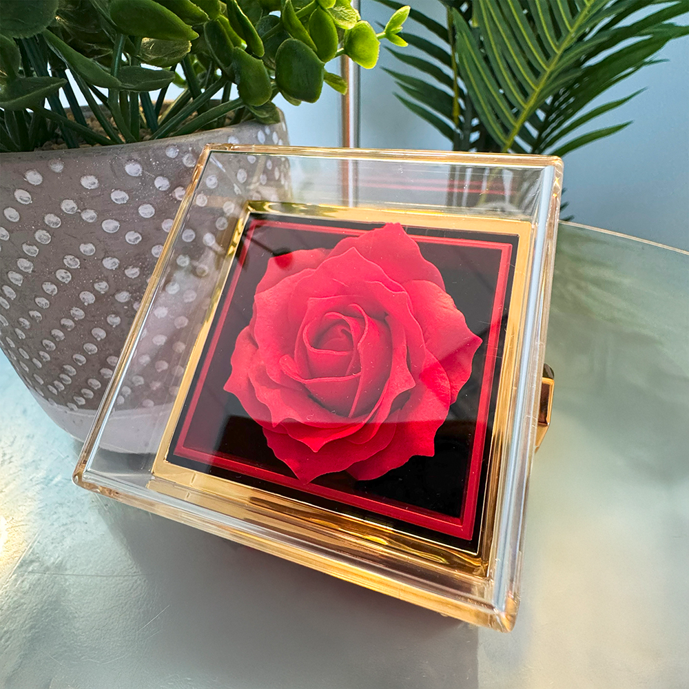 Love Knot with Rotating Rose Box